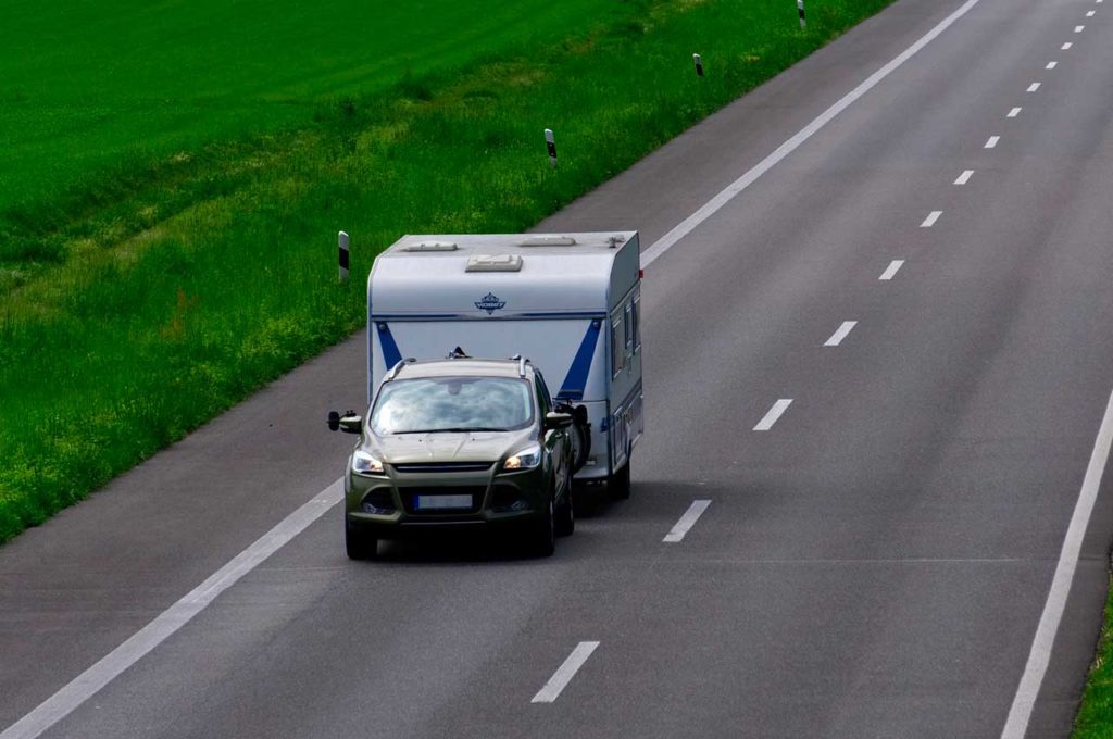 Cambiar las ruedas de caravana