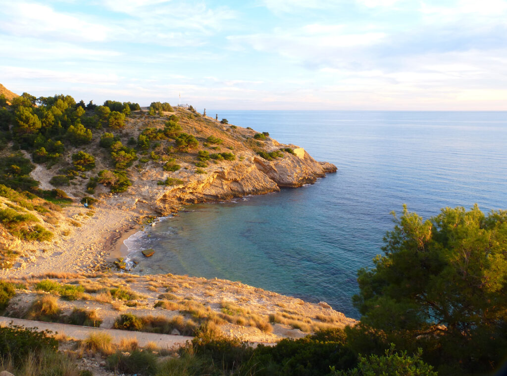 Cala Almadrava, cerca de Benidorm.